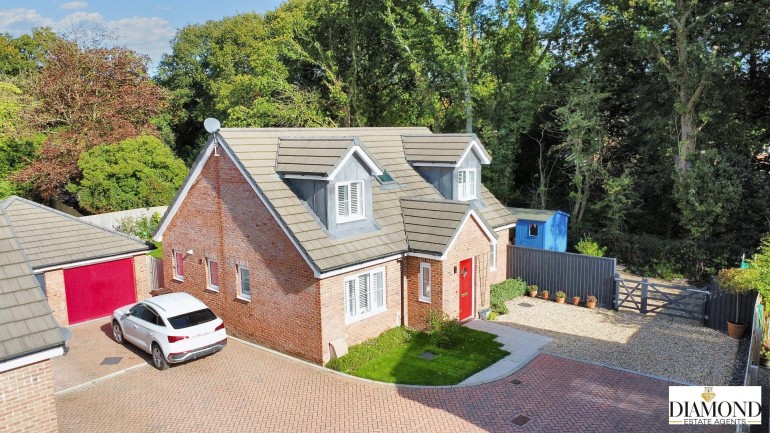 Bridwell Crescent, Uffculme, Cullompton